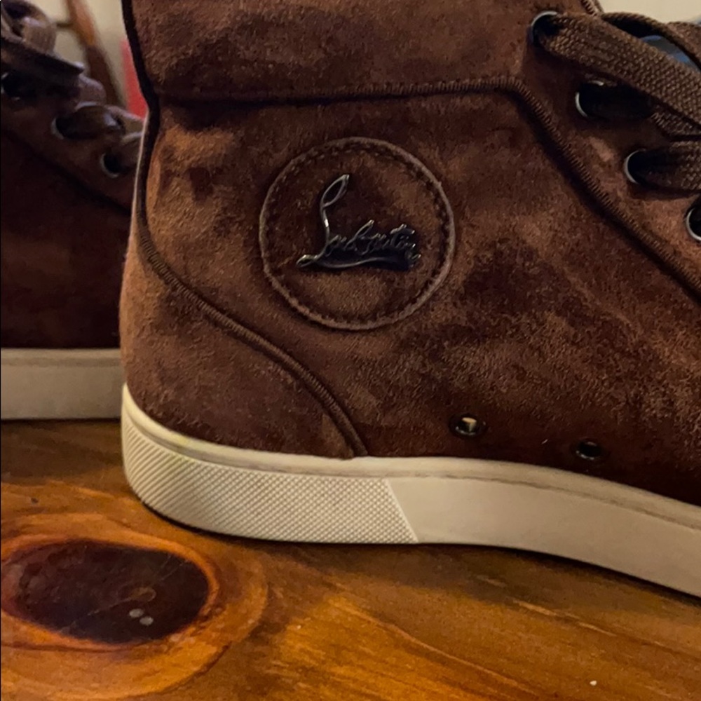 Used 41.5 louboutin